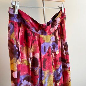Floral Skirt Newport News, Never Worn, Perfect Condition